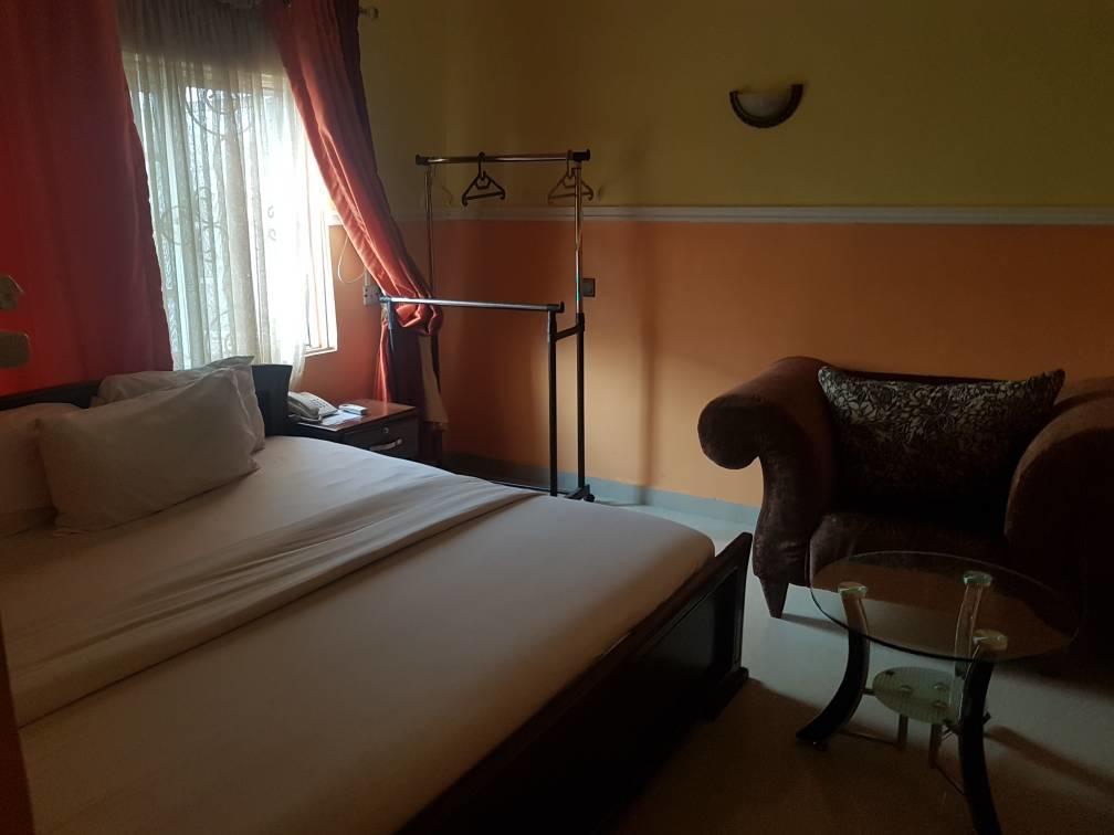 Lifeline Hotel & Suites Uyo Dış mekan fotoğraf